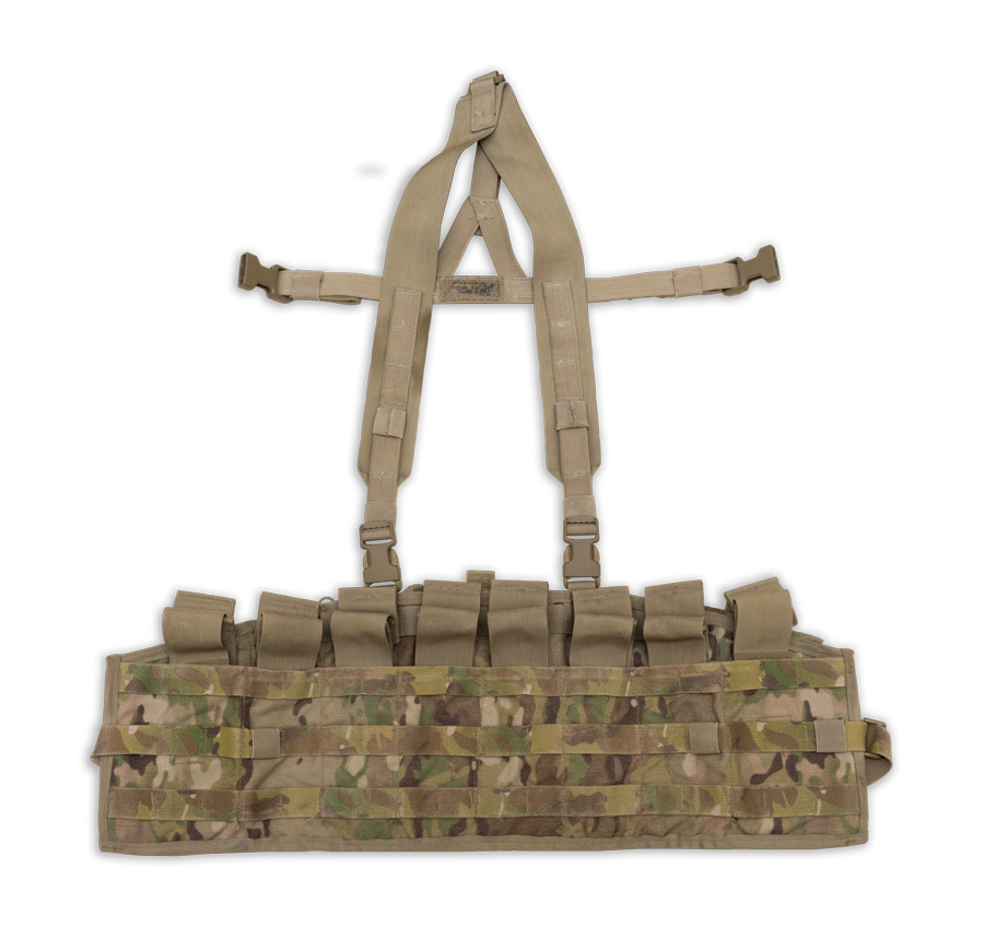 W.T.D. CHEST RIG BASE PANEL COMPACT （1個）