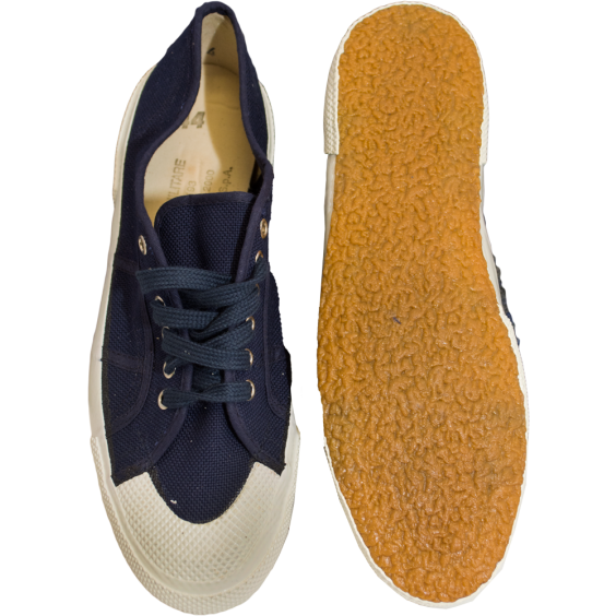 navy sport shoes