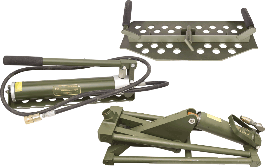 U.S. G.I. HMMWV (Hummer) Extreme Condition Tire Replacement Jack